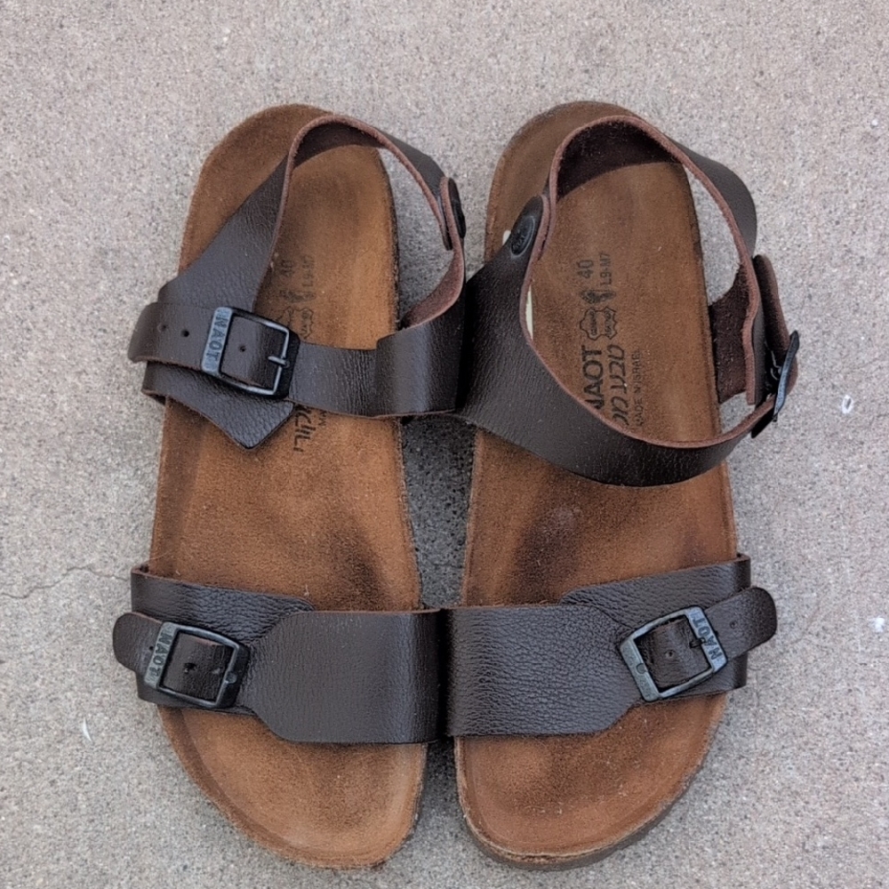 Naot Brown Leather Double-Strap Sandals